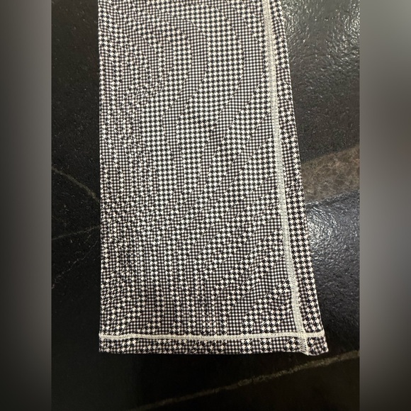 Athleta Girl High Rise Chit Chat Flare Pants – Houndstooth Checkered Size 14 NWT - Picture 3 of 15